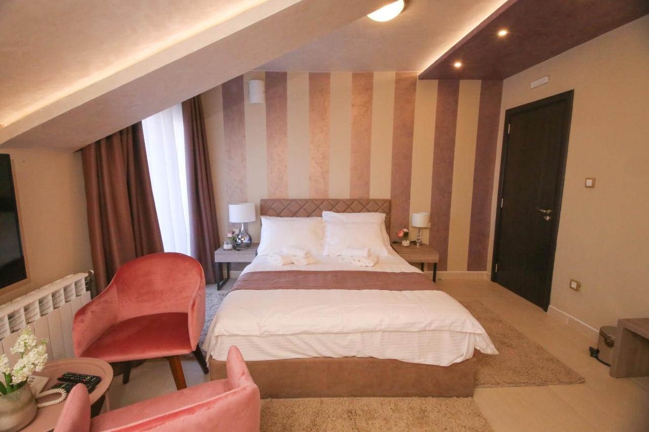 Bajadera Lux Hotel Belgrade Exterior photo